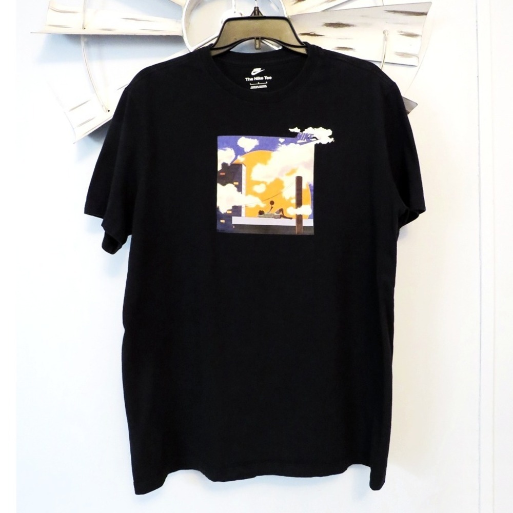 Nike City Roof Basketball Graphic Tee Size‎ Large T-shirt Black